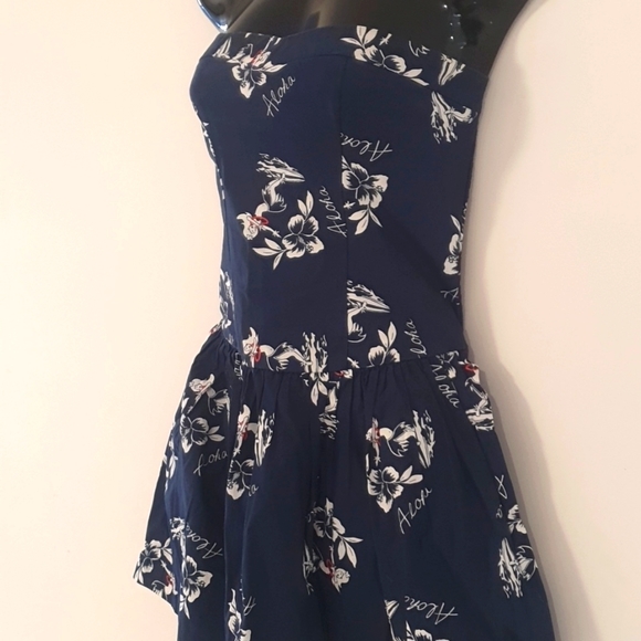 Hollister Size S (approx 10) Long Strapless Navy Blue Aloha Top 100% Cot… - Picture 3 of 8